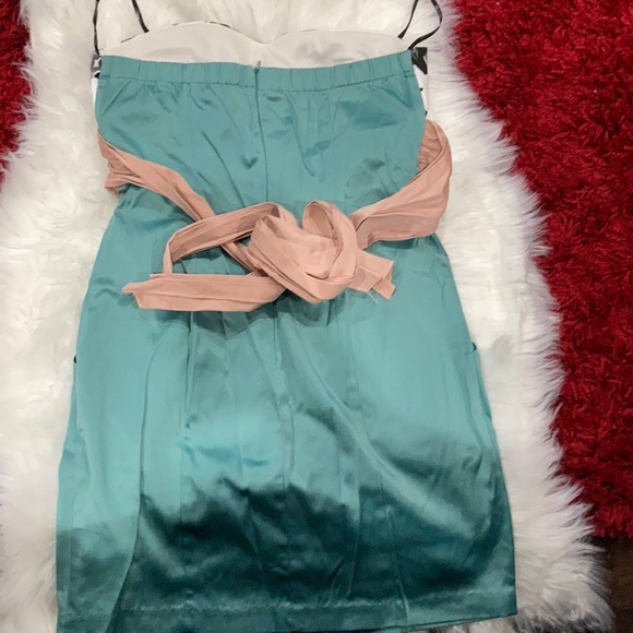 Casual / Cocktail Dress - Picture 7 of 7